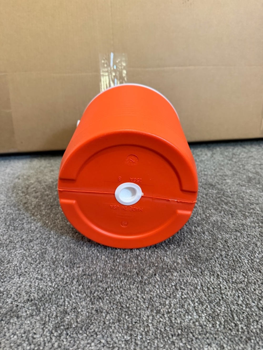 Vintage Gatorade One Gallon Water Jug - Picture 4 of 6